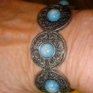 Turquoise and silver bracelet